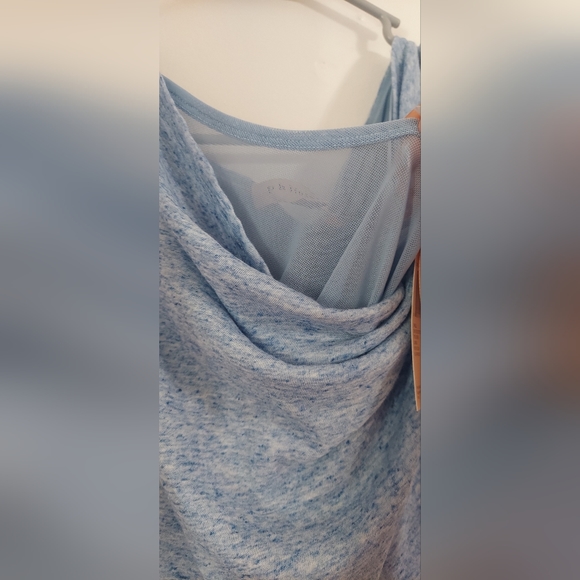 Philosophy top size small A7 - Picture 6 of 7